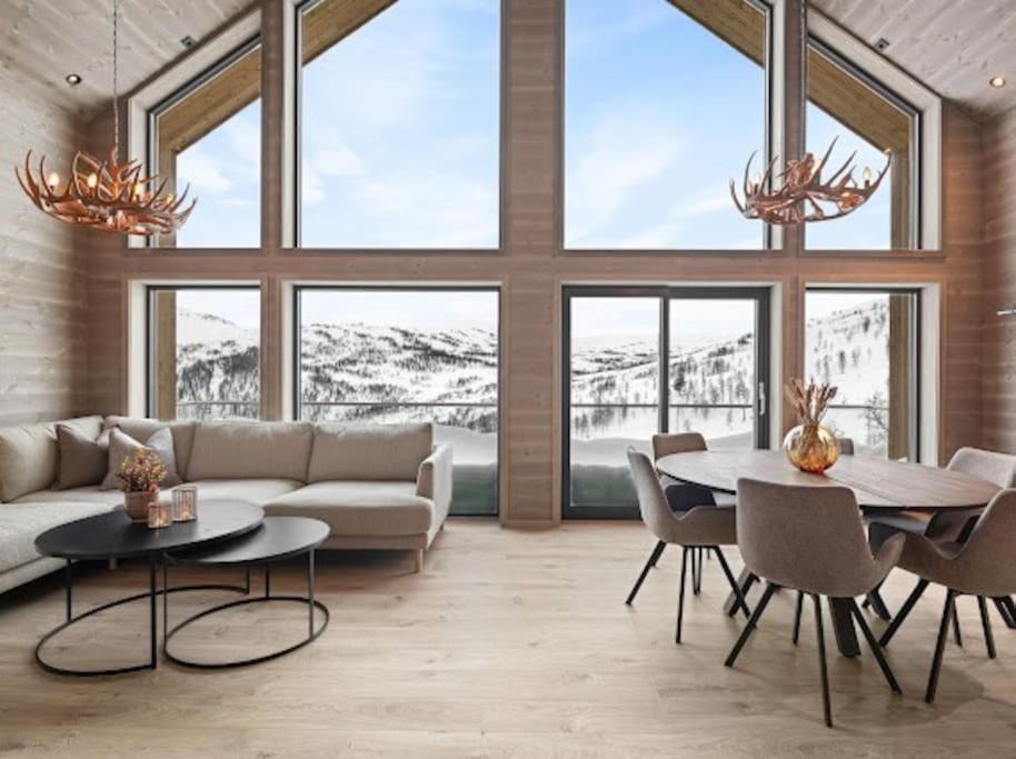 Flygende Utsiktshytte Med Magisk Utsikt Sogndal Exterior photo